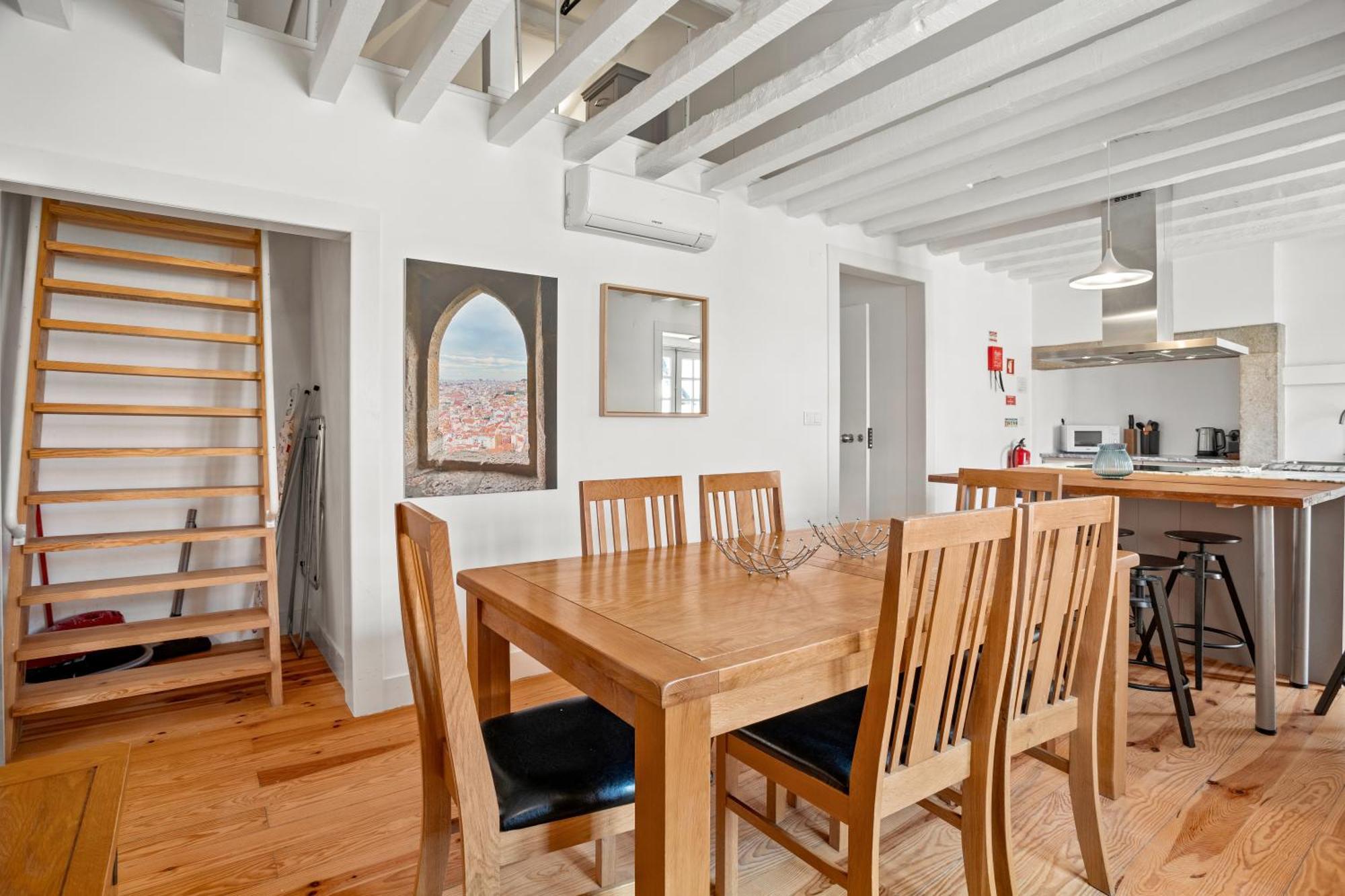 Spacious & Luxurious Penthouse In The Heart Of Apartamento Lisboa